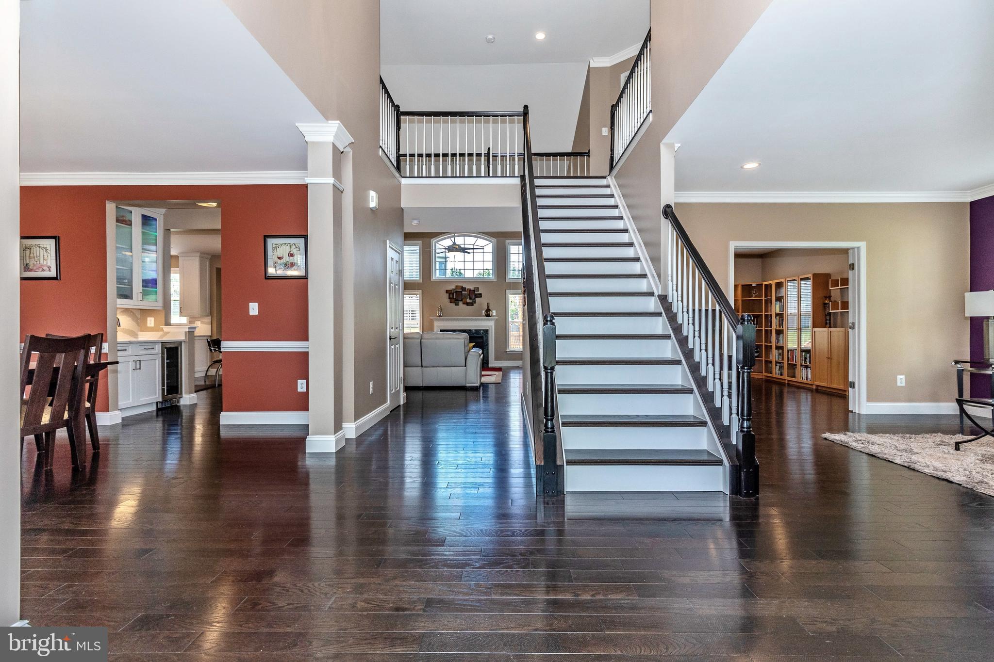 18510 Cornflower Road Boyds, MD 20841 - Photo 7 of 100 Full plank hardwood stairs on both staircases