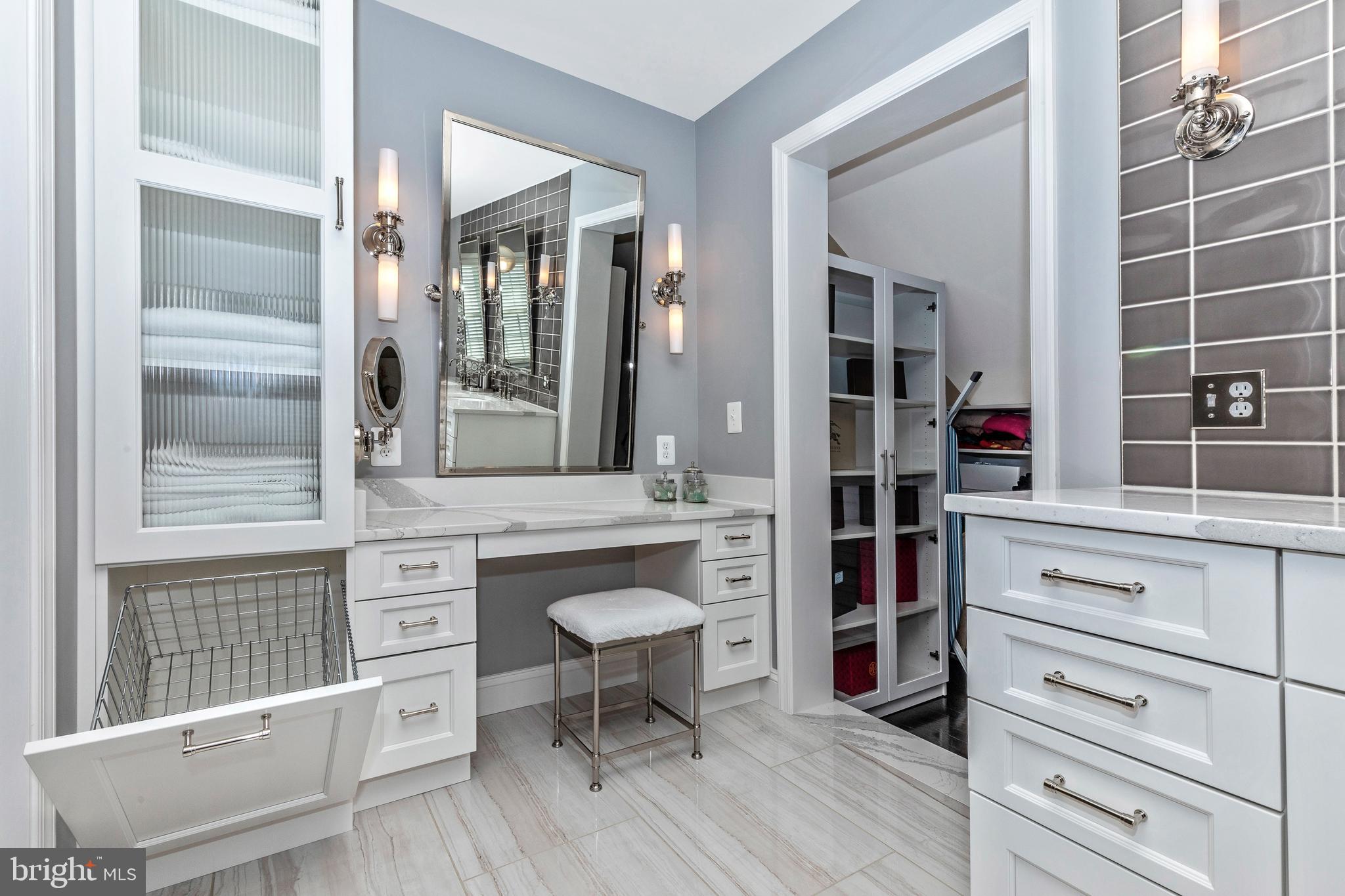 18510 Cornflower Road Boyds, MD 20841 - Photo 63 of 100 Built in hamper