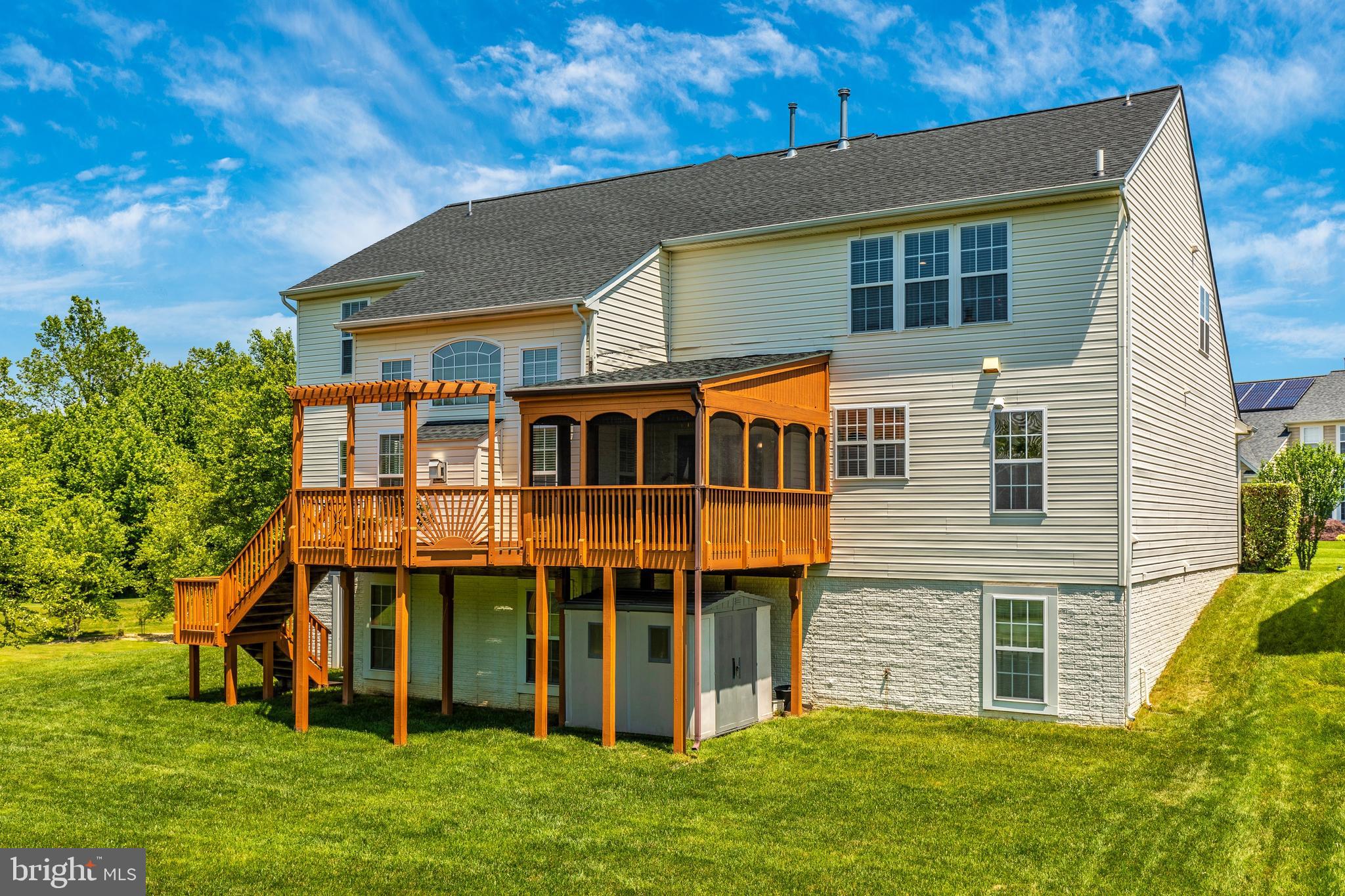 18510 Cornflower Road Boyds, MD 20841 - Photo 93 of 100 Enjoy the deck, screened porch