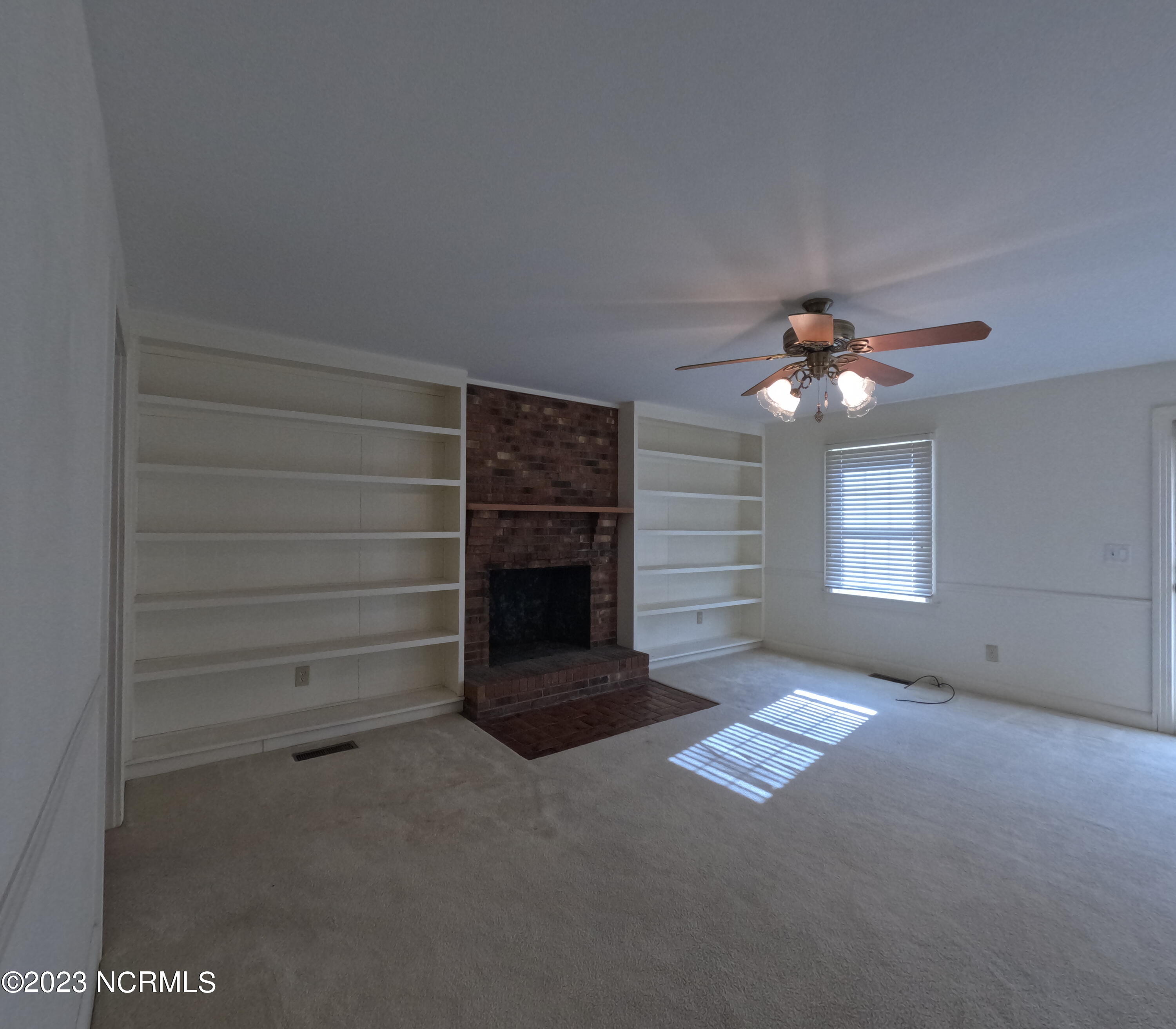 952 Fertilizer Road Riegelwood, NC 28456 - Photo 4 of 25 Rear Living room
