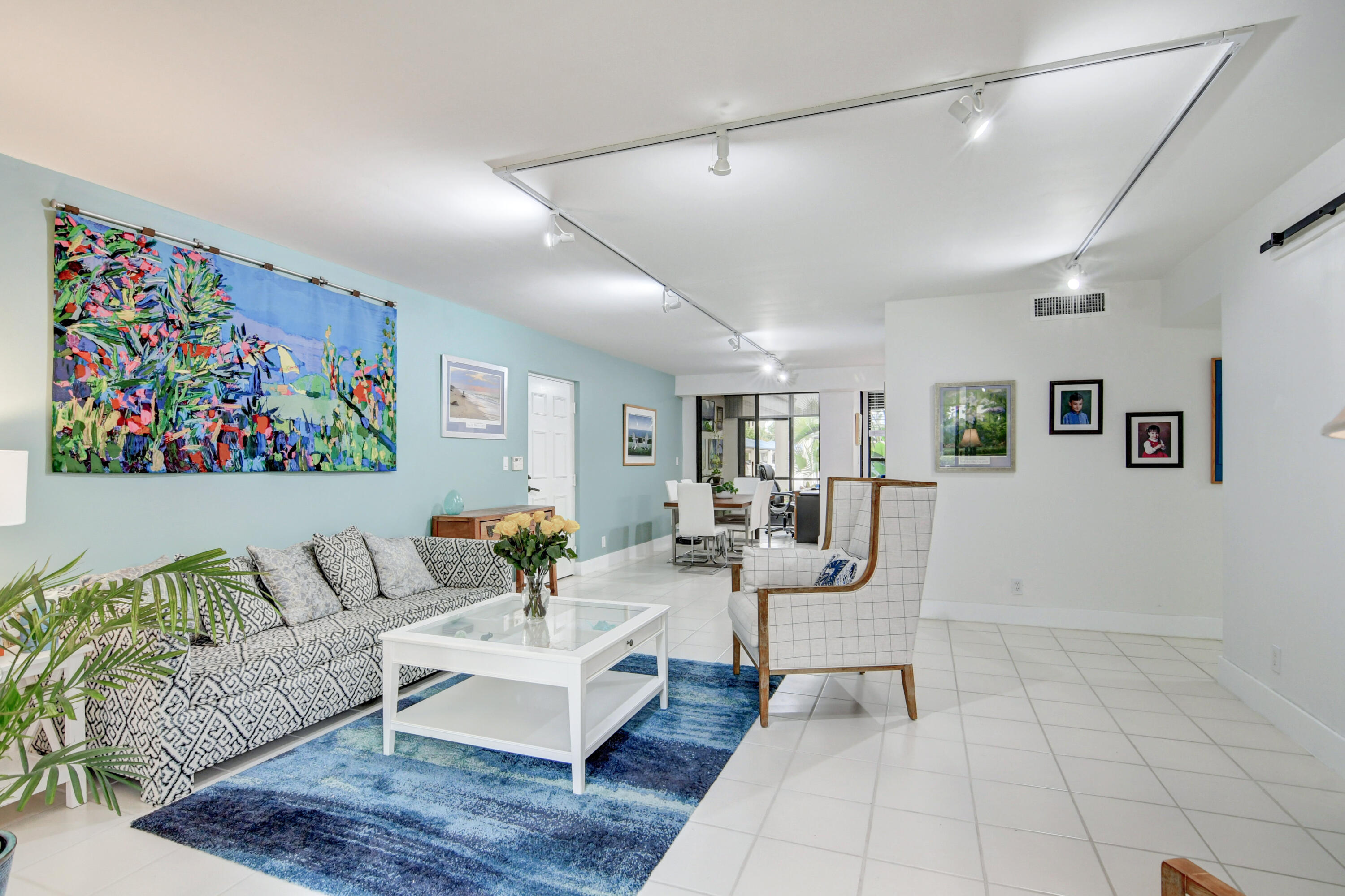7568 Regency Lake Drive, Unit B101 Boca Raton, FL 33433 - Photo 12 of 37 26_dsc_0665_6_7_8_9
