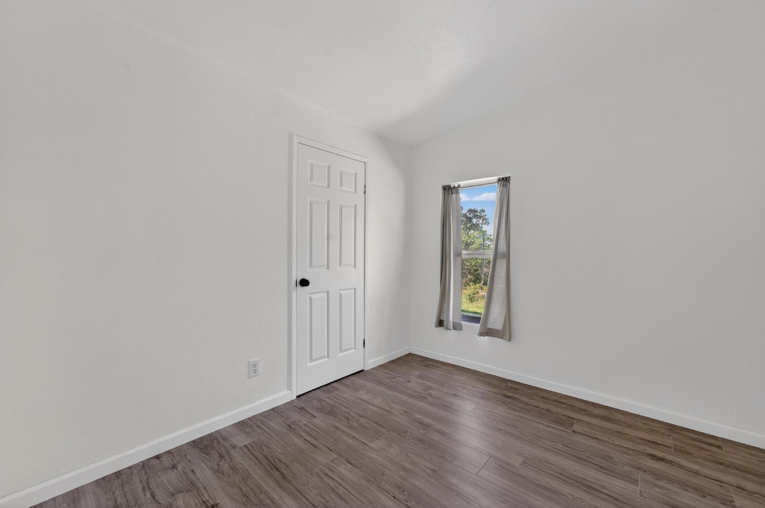 14319 Oregon Peak Road Dobbins, CA 95935 - Photo 15 of 41