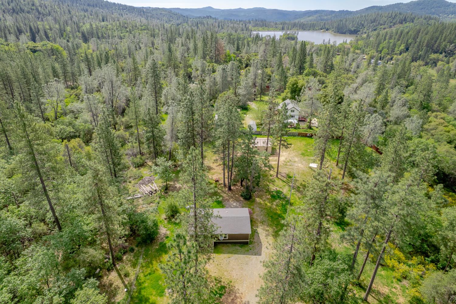 14319 Oregon Peak Road Dobbins, CA 95935 - Photo 4 of 41