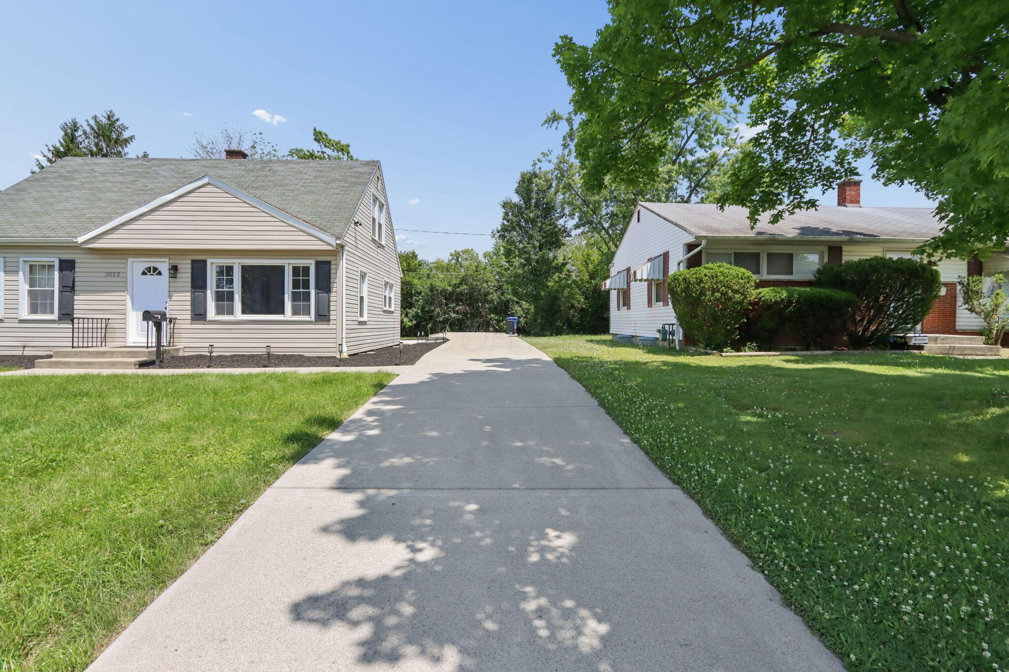 3022 Templeton Road Columbus, OH 43209 - Photo 4 of 38 Driveway
