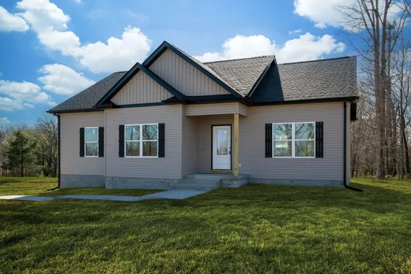 $384,900 | 1424 East Piney Road, Dickson, TN 37055