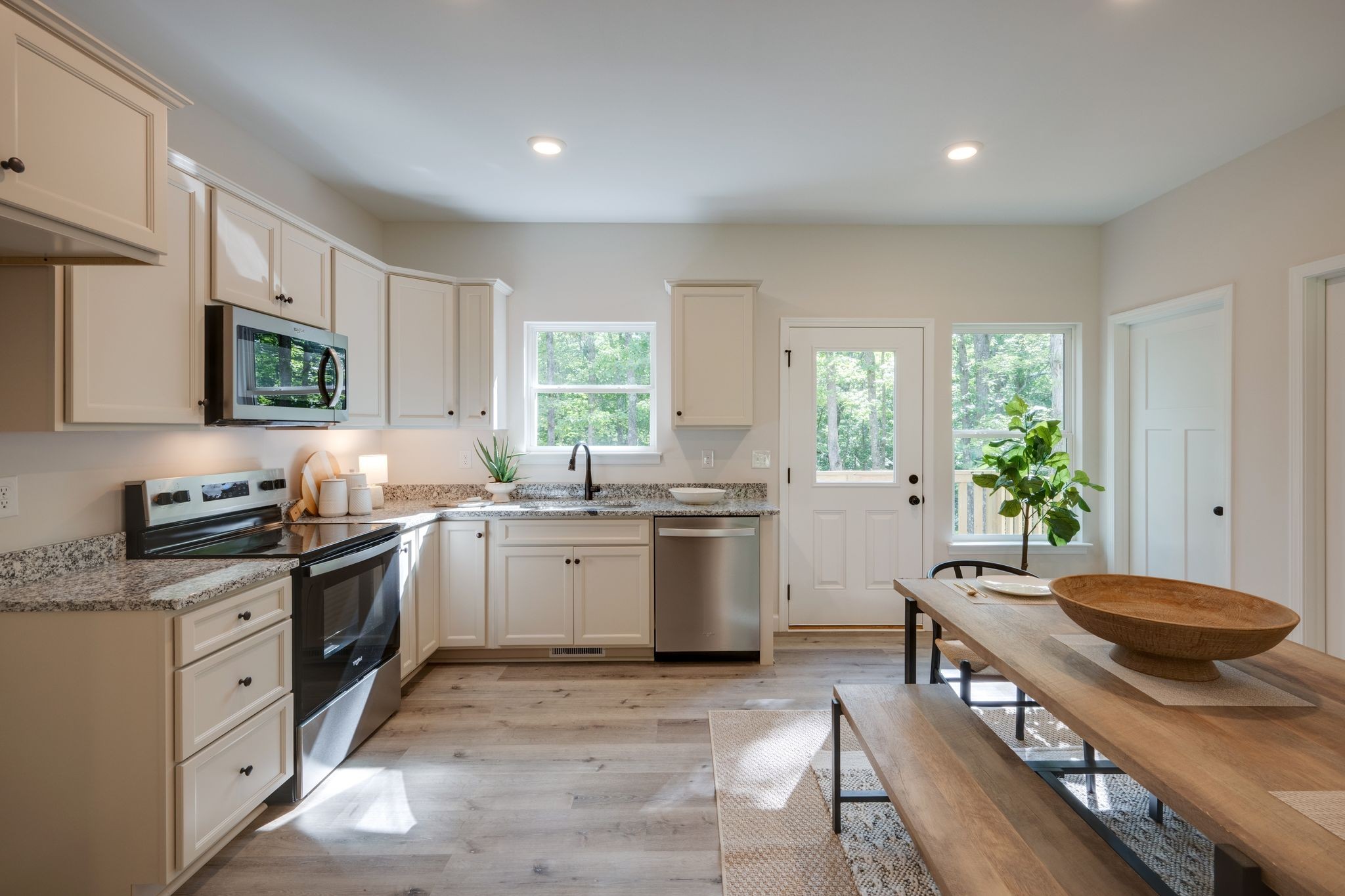 1424 East Piney Road Dickson, TN 37055 - Photo 9 of 27