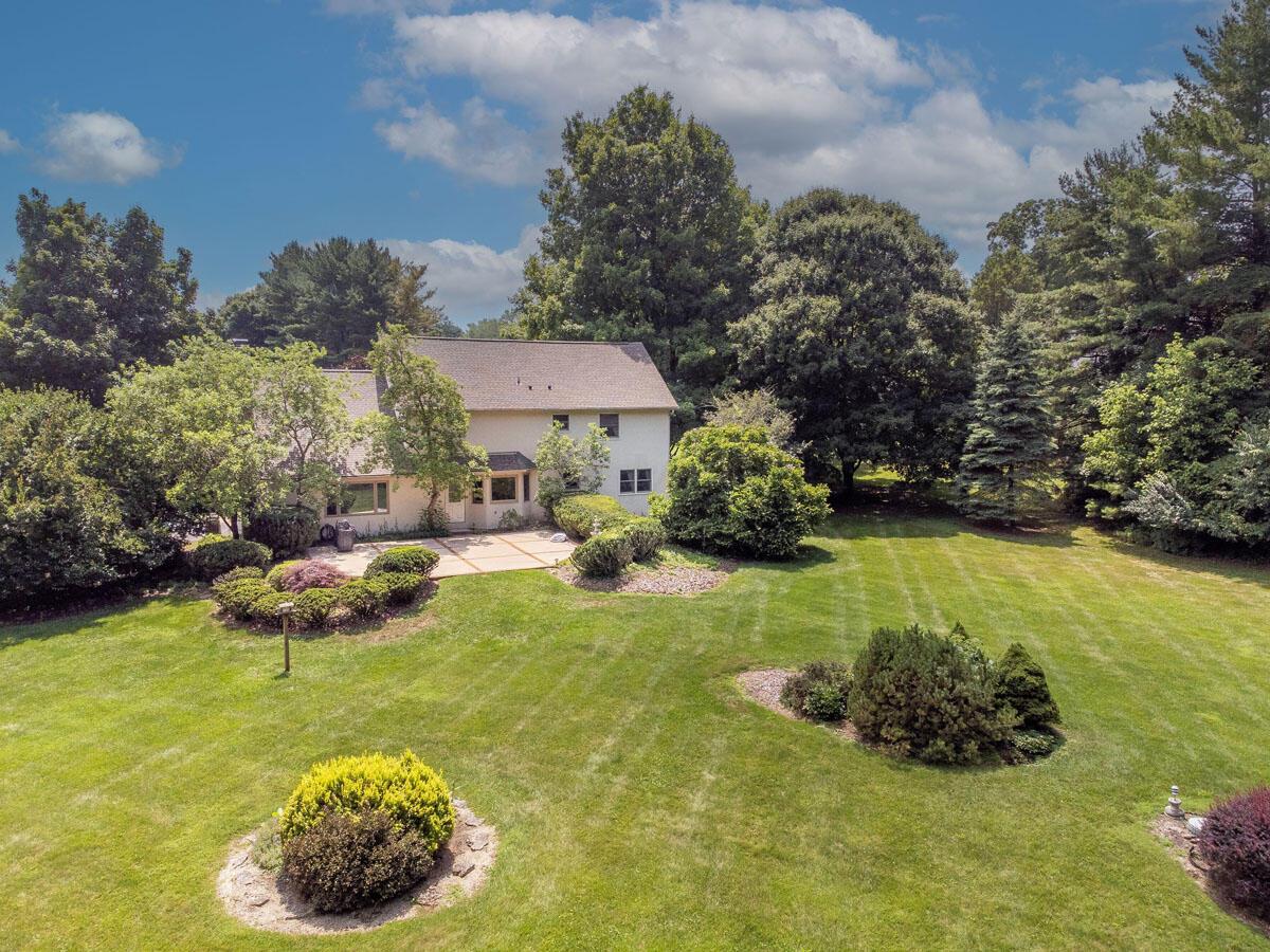 1380 Carriage Road Powell, OH 43065 - Photo 68 of 77 Drone1380CarriageRd -6