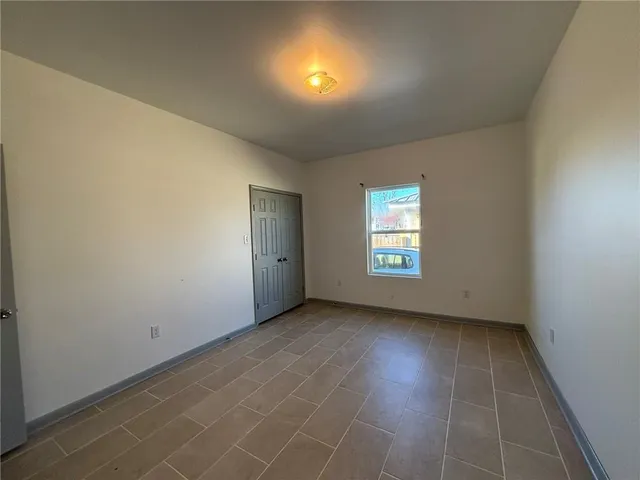 $1,750 | 5127 Oak Drive, Marrero, LA 70072