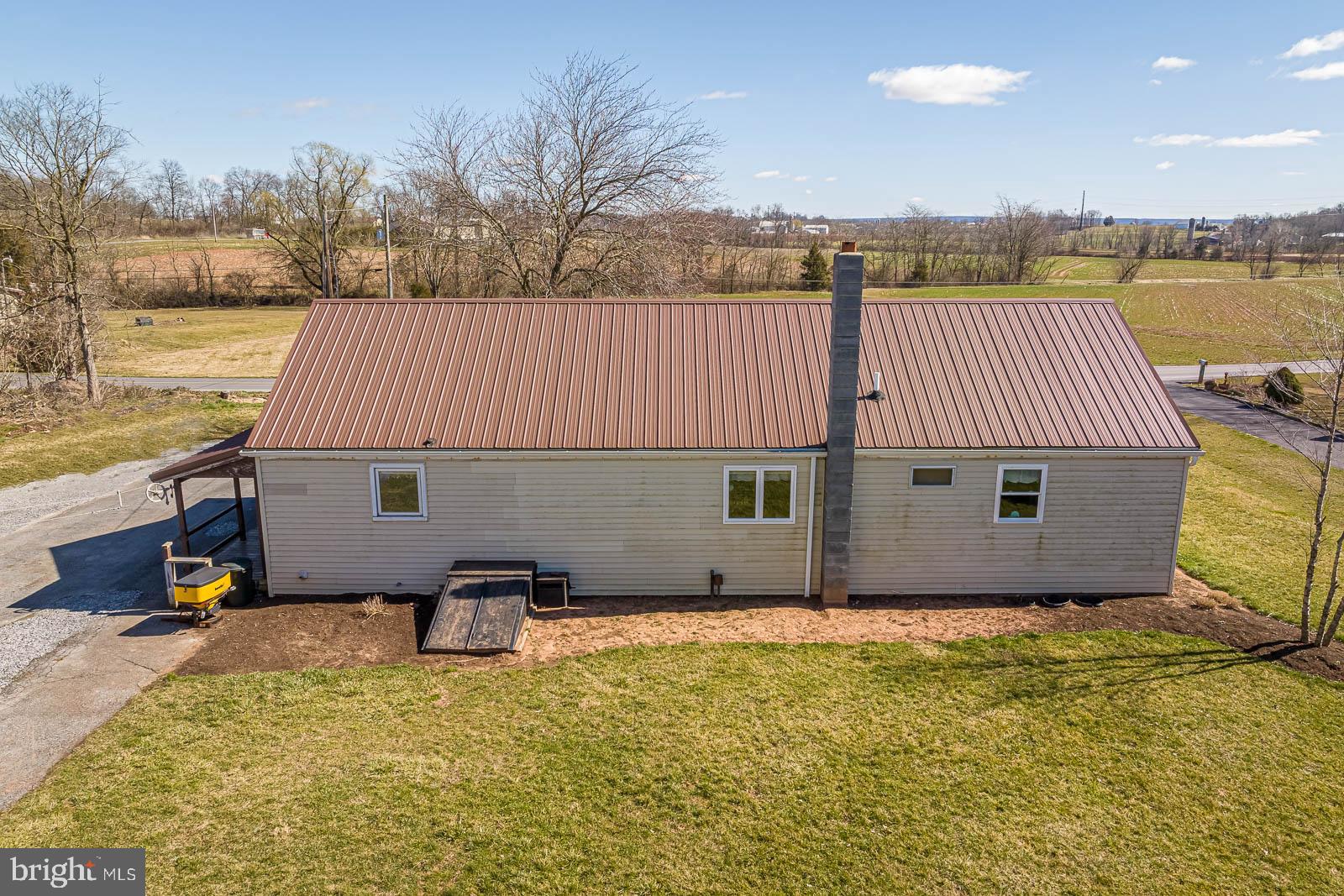 1167 Landis Road Ephrata, PA 17522 - Photo 6 of 9 Gallery Image 6
