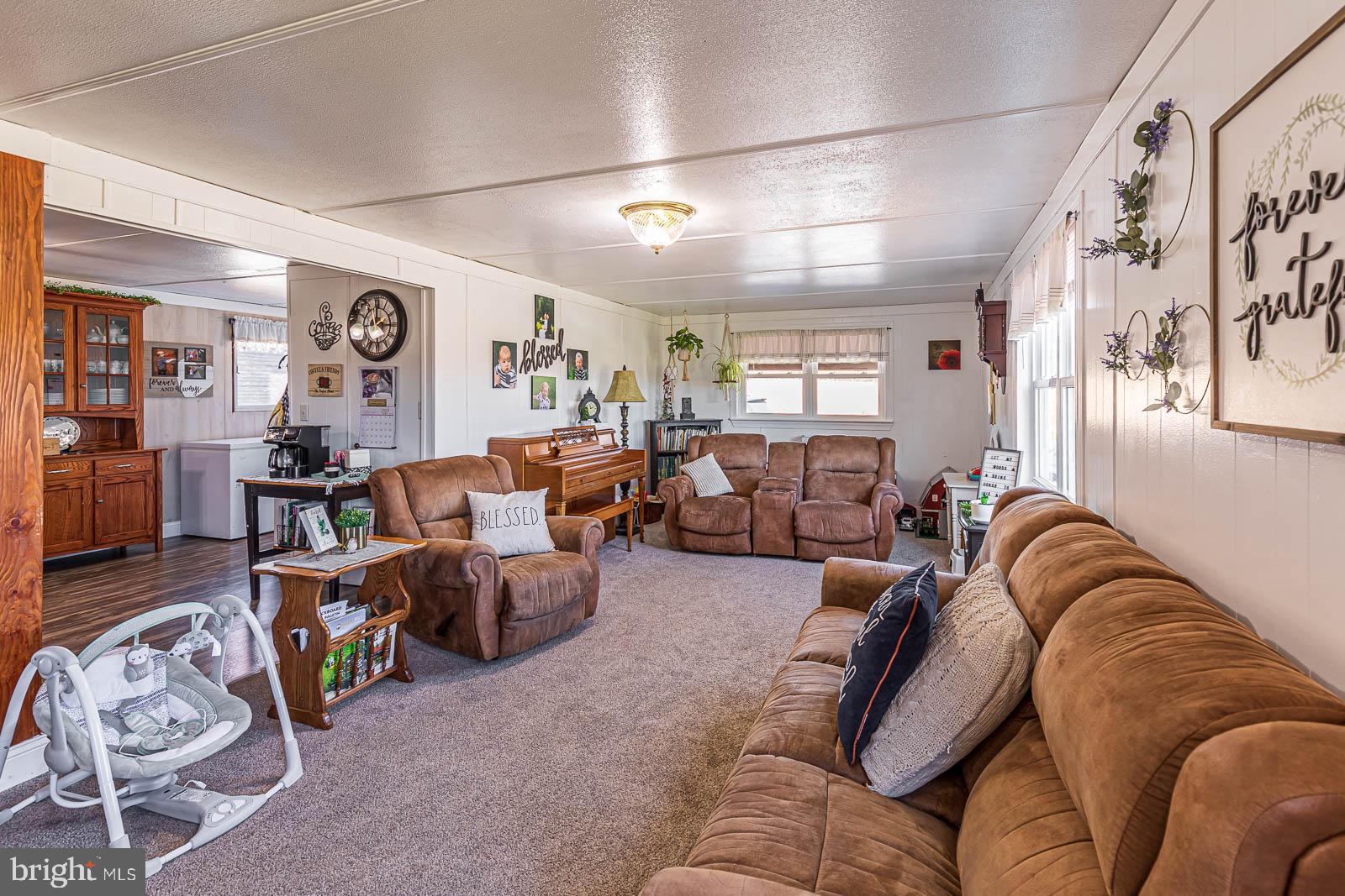 1167 Landis Road Ephrata, PA 17522 - Photo 8 of 9 Gallery Image 8