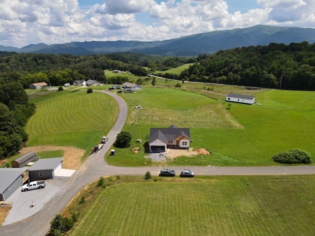 67 O'Neil Road Newport, TN 37821 - Photo 5 of 16