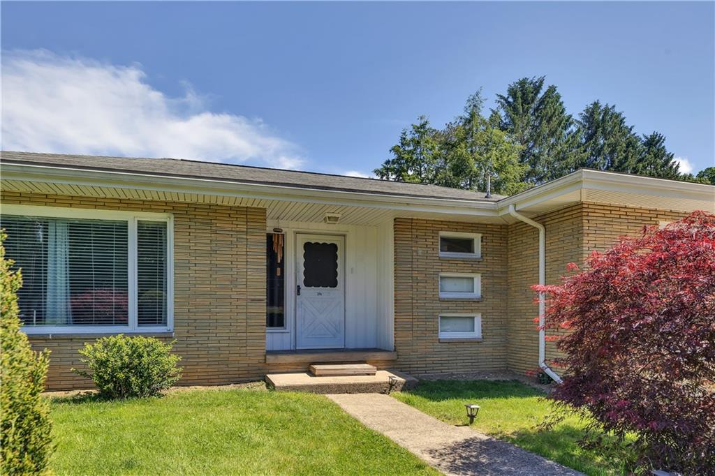 384 Orr Avenue Apollo, PA 15613 - Photo 3 of 29