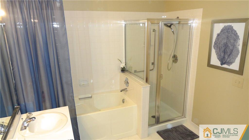74 B Winthrop Road Monroe Township, NJ 08831 - Photo 14 of 25 Gallery Image 14