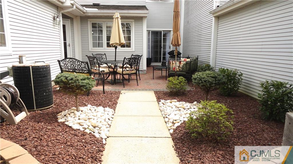 74 B Winthrop Road Monroe Township, NJ 08831 - Photo 22 of 25 Gallery Image 22