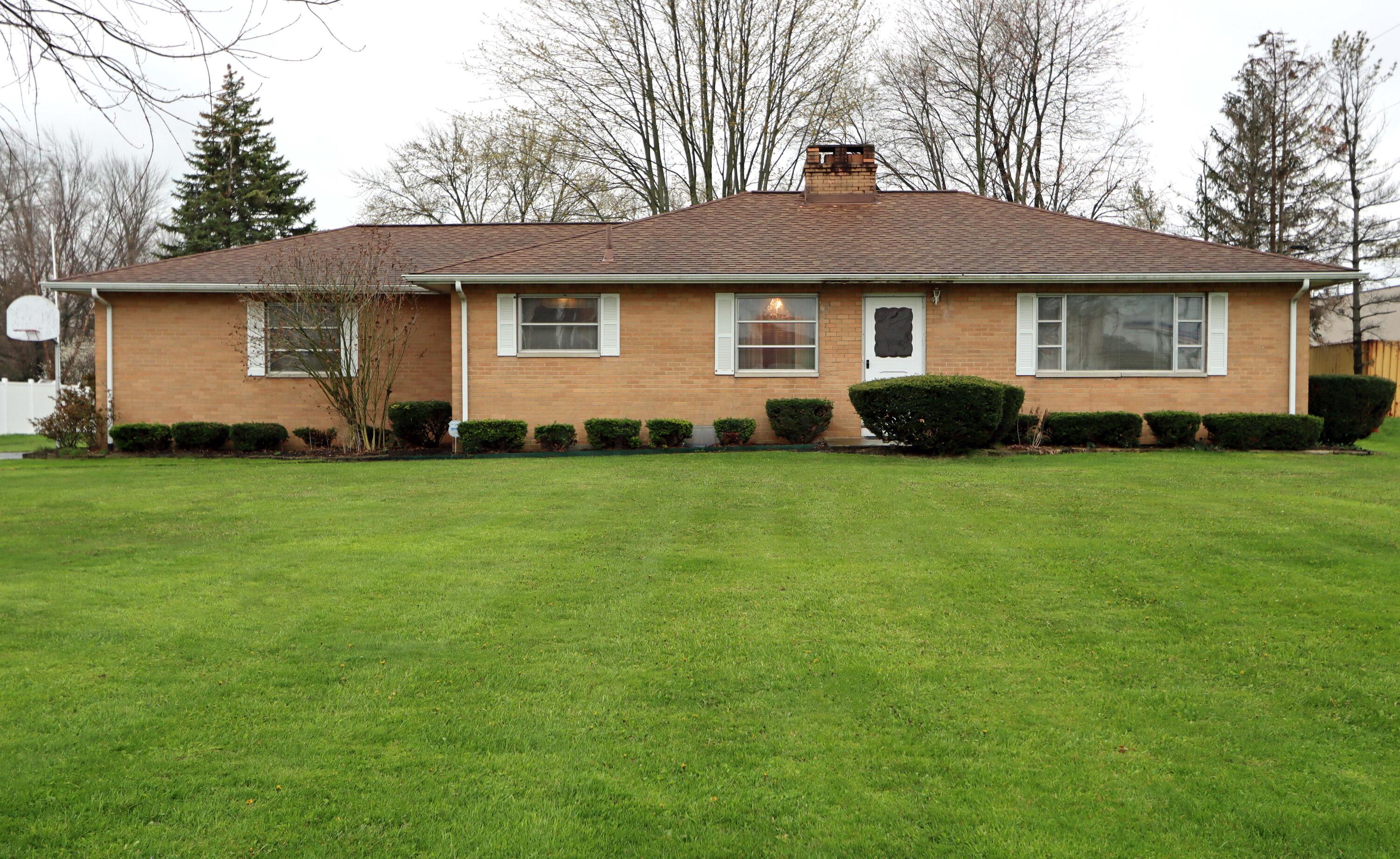 3761 Snouffer Road Columbus, OH 43235 - Photo 1 of 39 Mid century brick ranch
