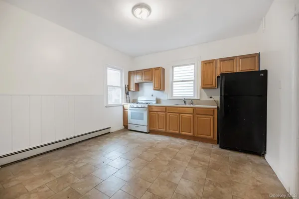 $699,999 | 13 Beach Street, Mount Vernon, NY 10550