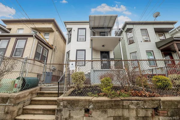 $699,999 | 13 Beach Street, Mount Vernon, NY 10550