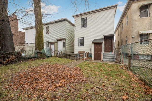 $699,999 | 13 Beach Street, Mount Vernon, NY 10550