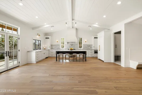 $2,435,000 | 4835 East Indianola Avenue, Phoenix, AZ 85018