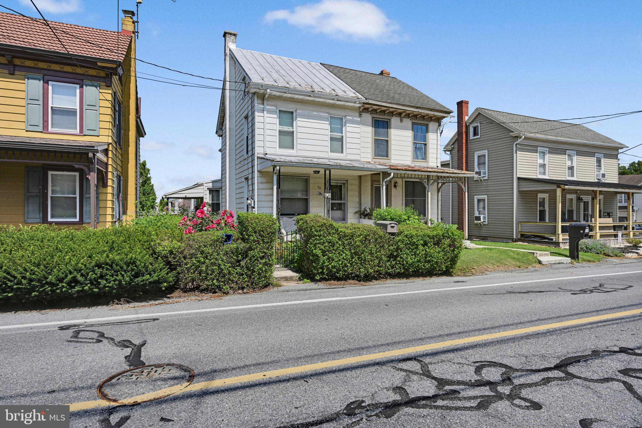 16 Grove Road Blandon, PA 19510 - Photo 4 of 30 Exterior Front
