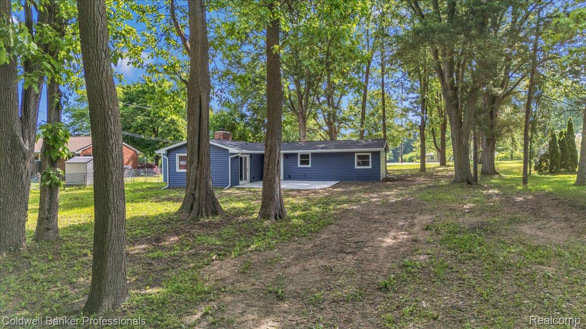 76107 Van Dyke Road Romeo, MI 48065 - Photo 35 of 43 08-DJI_20260608103017_0839_D.jpg