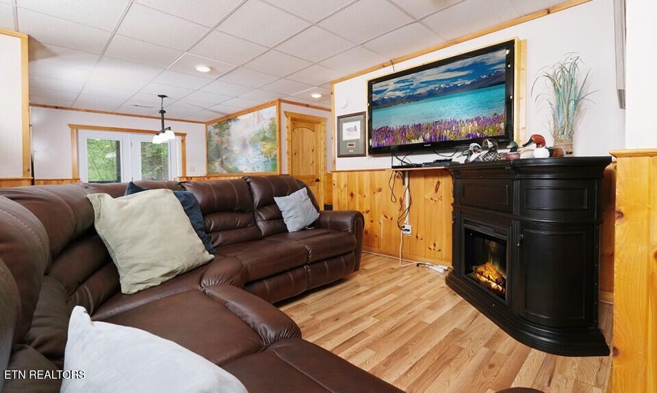 623 Iron Mountain Road Pigeon Forge, TN 37863 - Photo 22 of 45 pigeon-forge-cabin-rocky-top-recreation-