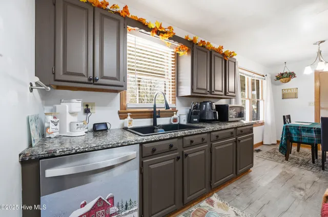 $405,000 | 1801 Vine Street, Elizabeth City, NC 27909