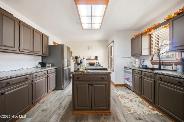 $405,000 | 1801 Vine Street, Elizabeth City, NC 27909