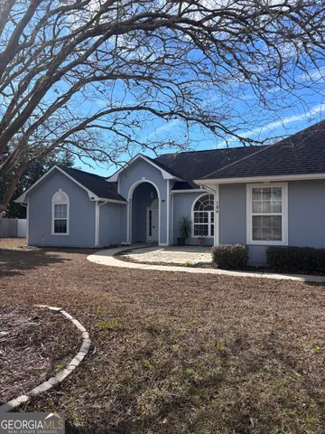 $2,200 | 106 Lake Manor Drive, Kingsland, GA 31548