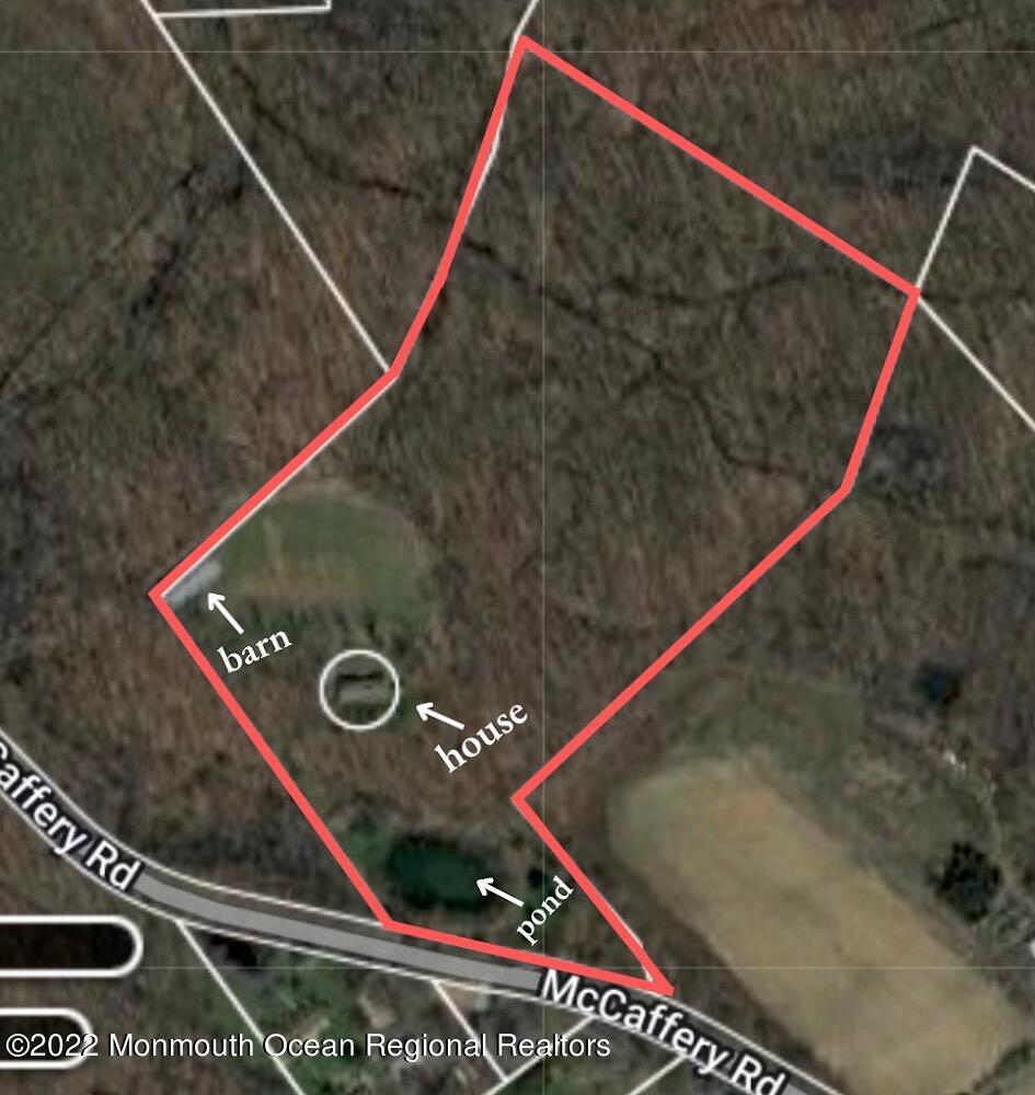 100 McCaffery Road Manalapan, NJ 07726 - Photo 3 of 45 IMG_1798