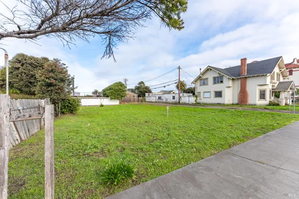 $149,000 | 119 East Pine Street, Fort Bragg, CA 95437