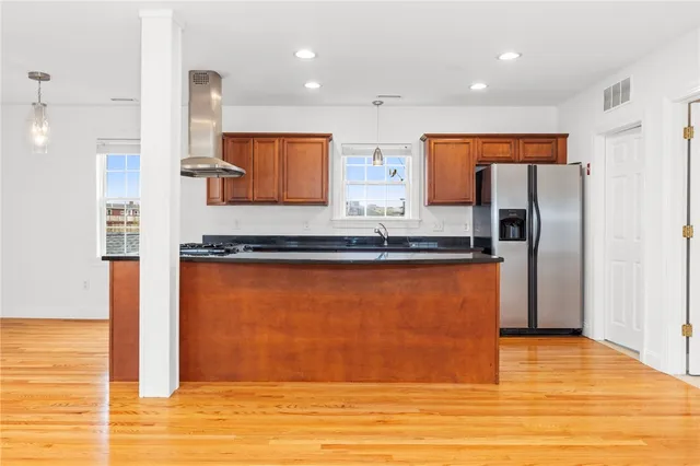 $375,000 | 58 Sutton Street, Unit 6, Providence, RI 02903