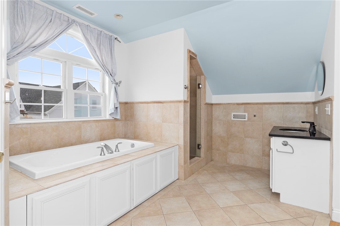 58 Sutton Street, Unit 6 Providence, RI 02903 - Photo 17 of 29