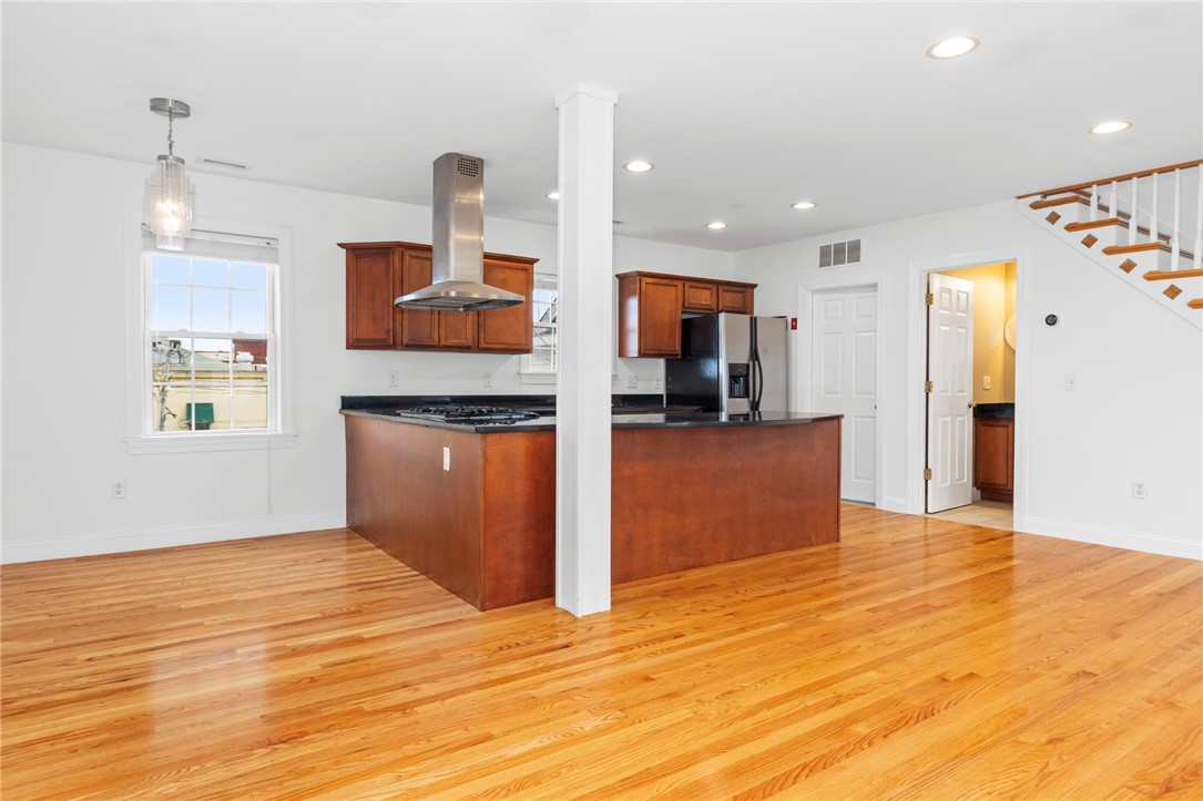 58 Sutton Street, Unit 6 Providence, RI 02903 - Photo 3 of 29