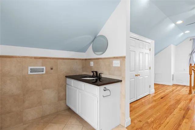 $375,000 | 58 Sutton Street, Unit 6, Providence, RI 02903