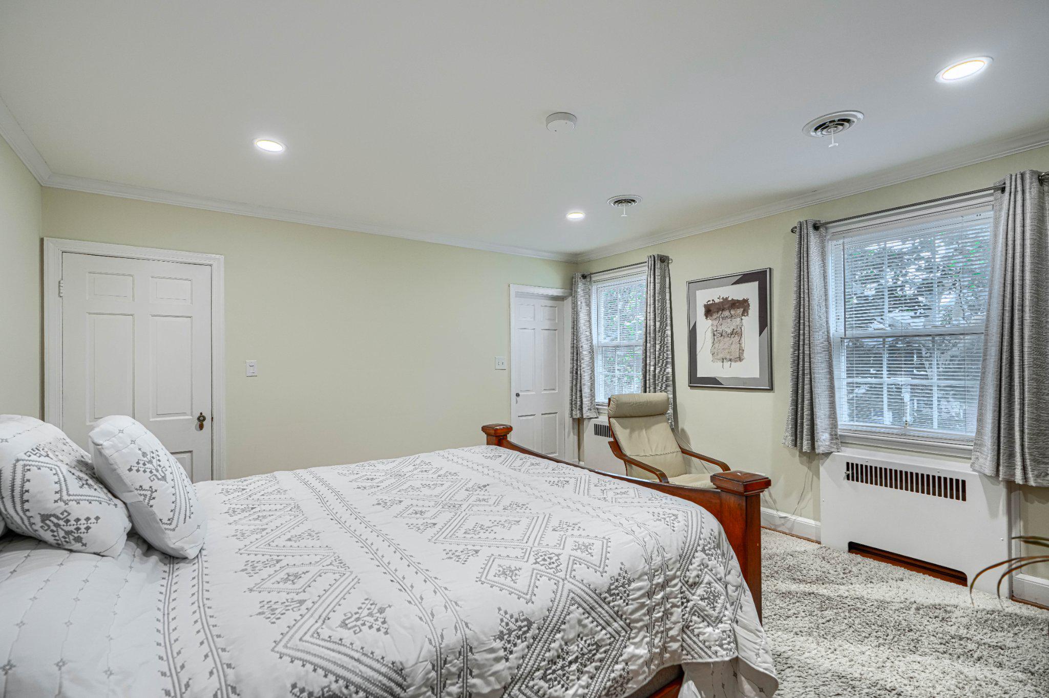 3006 Dunmore Road Dundalk, MD 21222 - Photo 33 of 56 Master bedroom with natural light.