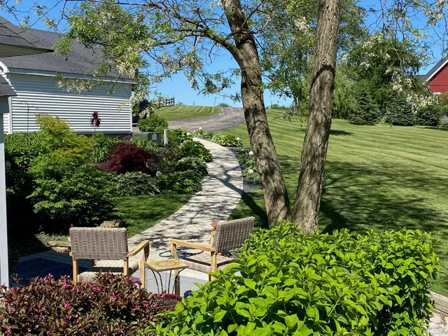 $725,000 | 3891 Birch Trail, Cross Plains, WI 53528