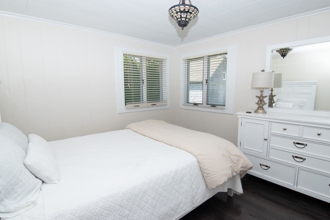 15 Treasure Road Narragansett, RI 02882 - Photo 5 of 10