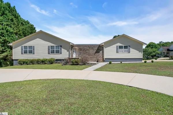 $479,000 | 1 Sheridan Place, Greer, SC 29650