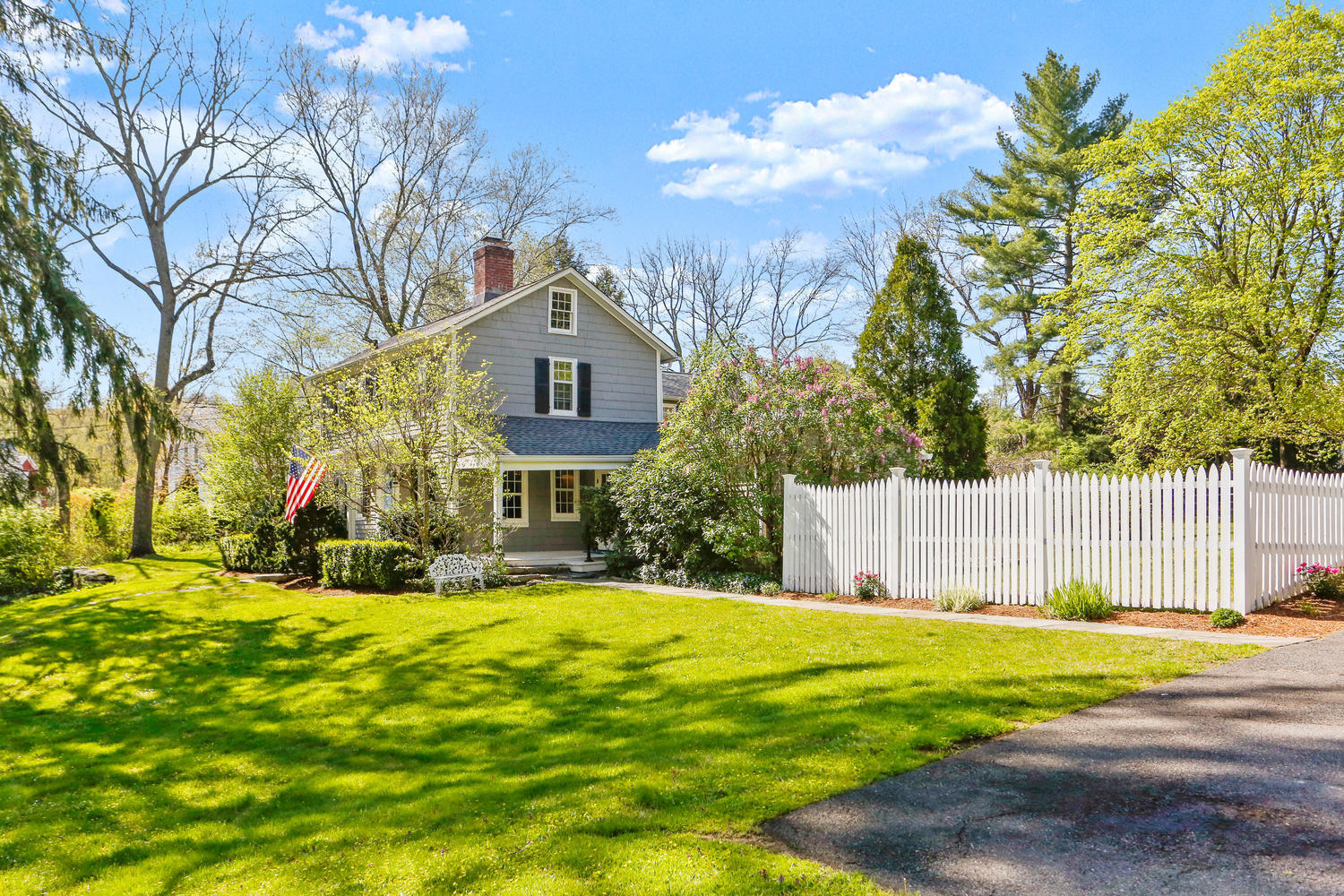 31 Jelliff Mill Road New Canaan, CT 06840 - Photo 40 of 51 a view of a house with a yard