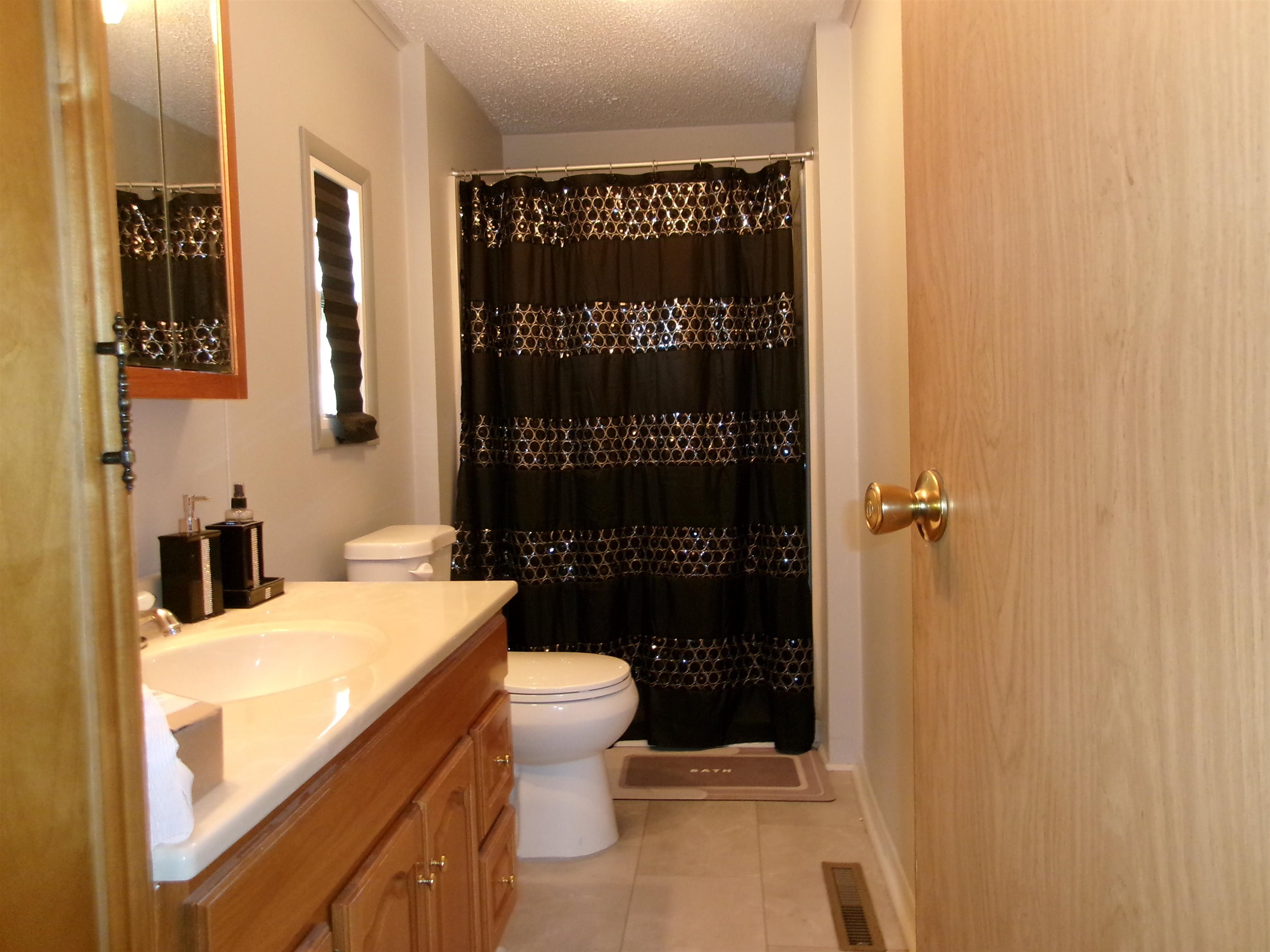 4490 Ridgeway Trail Lake, MI 48632 - Photo 8 of 32