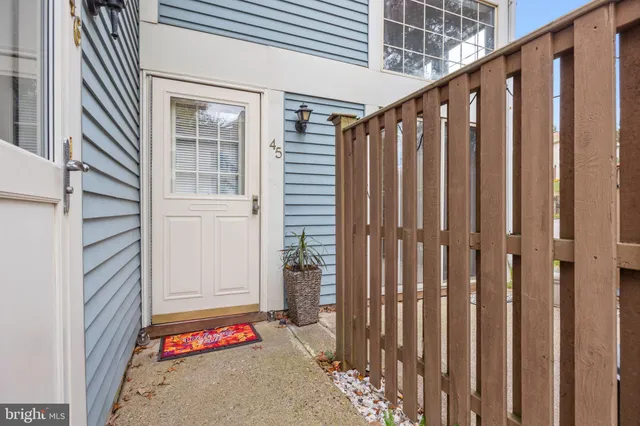 $310,000 | 45 Brookside Court, Unit 45, Horsham, PA 19044