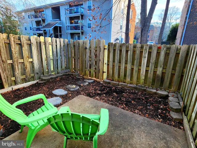 $1,850 | 431 Greenbrier Ct., Unit 431, Fredericksburg, VA 22401