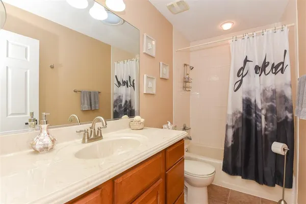 $289,900 | 4 Stone Quarry Trail, Ormond Beach, FL 32174