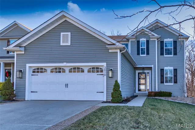 $385,000 | 3019 Preston Woods Trail, Lake St. Louis, MO 63367