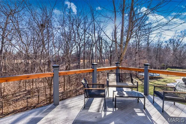 $385,000 | 3019 Preston Woods Trail, Lake St. Louis, MO 63367