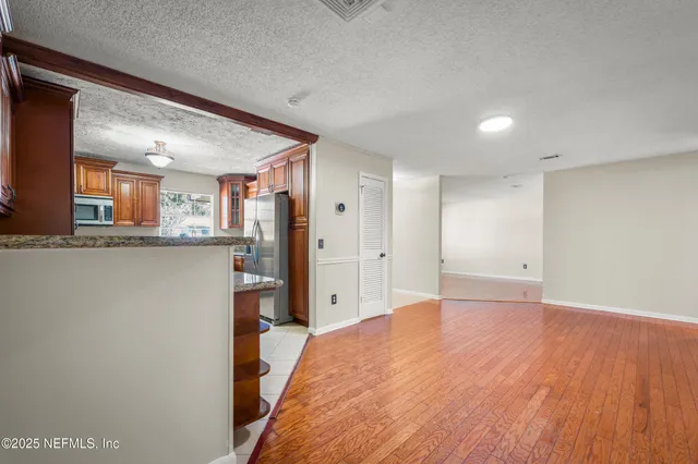 $1,750 | 2726 Winrock Drive West, Jacksonville, FL 32216