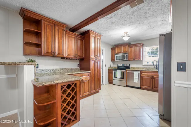 $1,750 | 2726 Winrock Drive West, Jacksonville, FL 32216