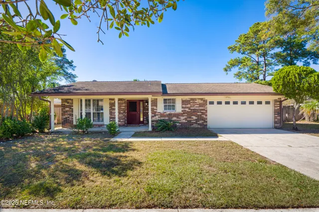 $1,750 | 2726 Winrock Drive West, Jacksonville, FL 32216