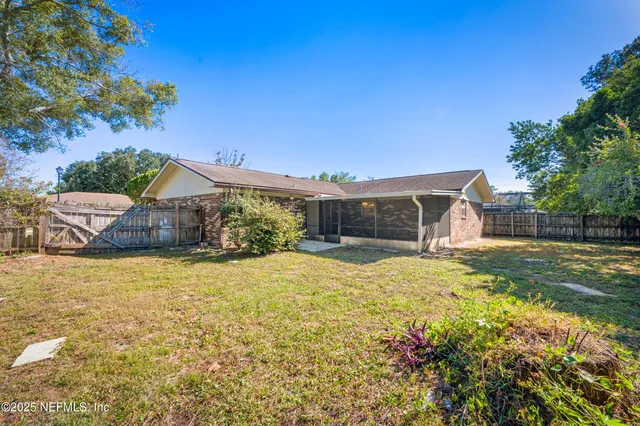 $1,750 | 2726 Winrock Drive West, Jacksonville, FL 32216